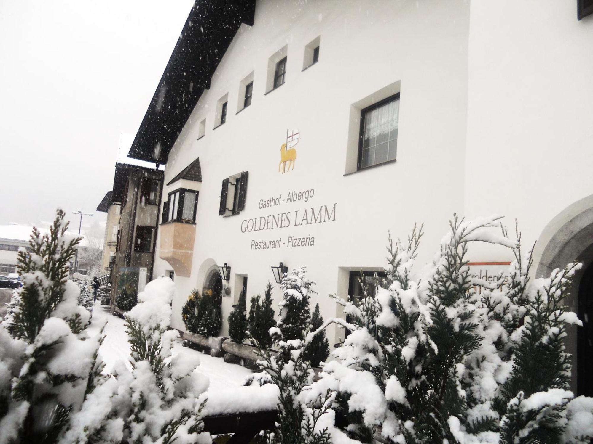 Gasthof Goldenes Lamm Hotel Vahrn Luaran gambar